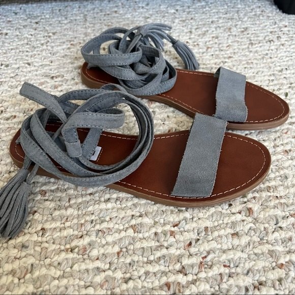Steve Madden KAARA FLAT SANDAL - Picture 3 of 7